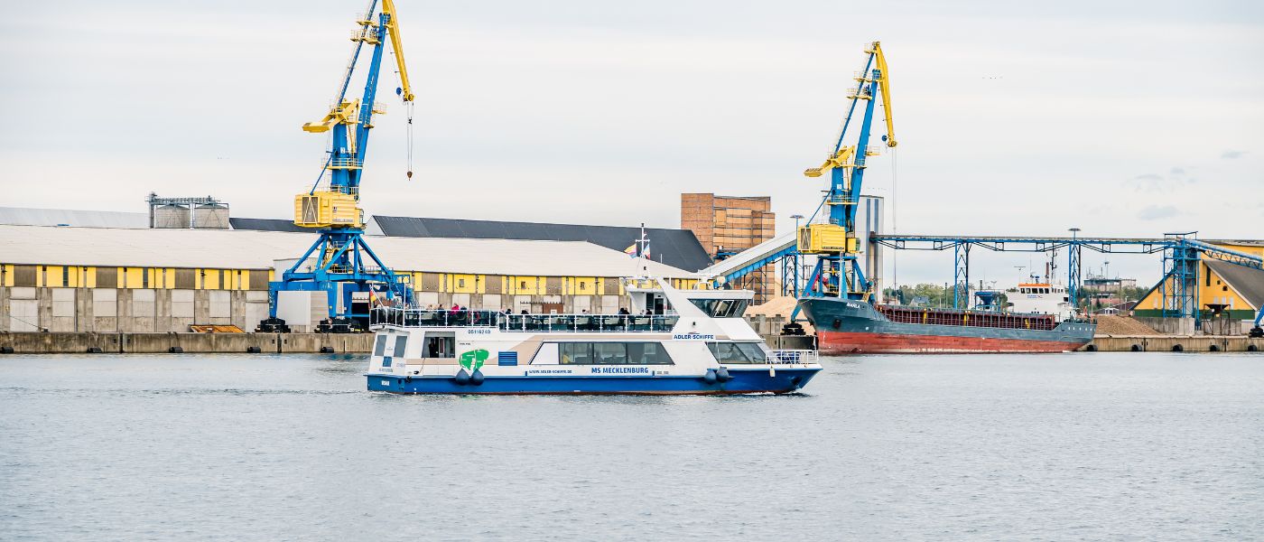 Hafenrundfahrten im Industriehafen Wismar